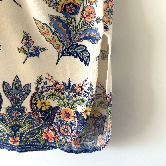 Angie EUC Women’s Kimono Size Medium Overlay Floral Flowers Cream Blue - Picture 3 of 8